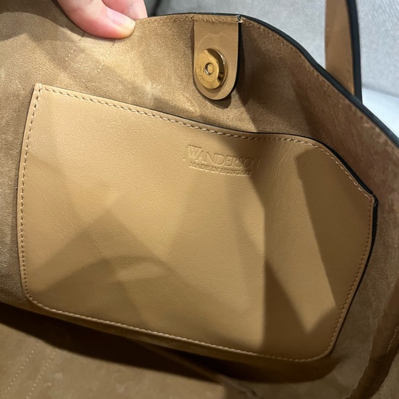 NEW with tags* JW Anderson Chain Strap Small Cabas Bag - Picture 16 of 16